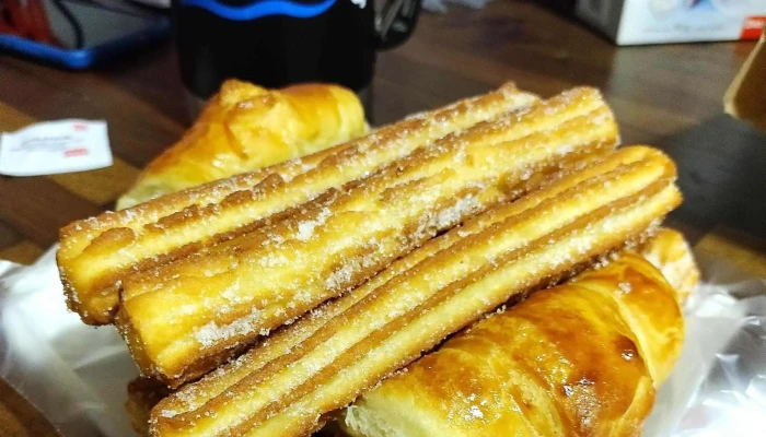 Panaderia La Esmeralda -  Abierto Ahora - Crespo