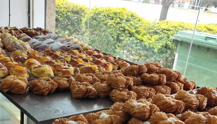 Panaderia La Esmeralda -  Direccion - Crespo