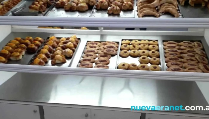 Panaderia La Esmeralda -  Videos - Crespo