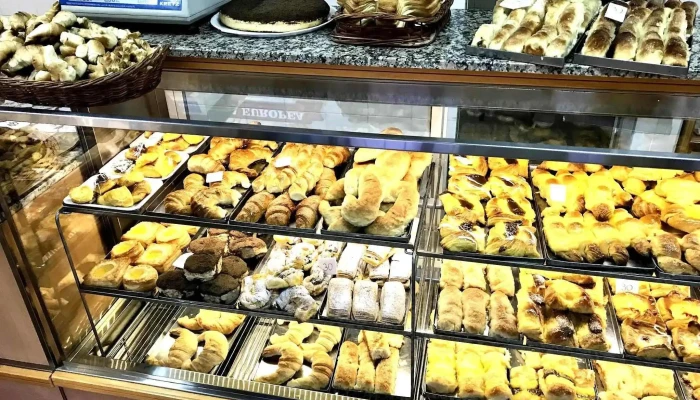 Panaderia La Europea Vitrina - Santo Tomé