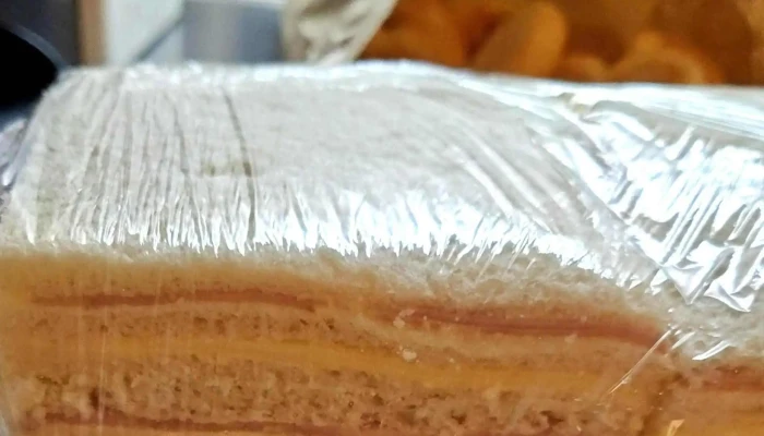 Panaderia La Familia Comentarios - Piedra del Aguila