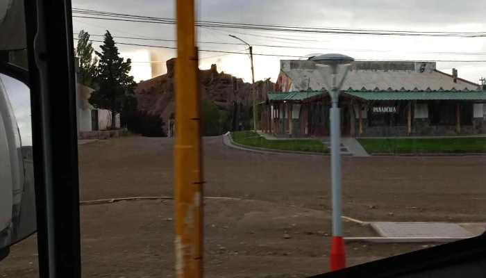Panaderia La Familia Instagram - Piedra del Aguila