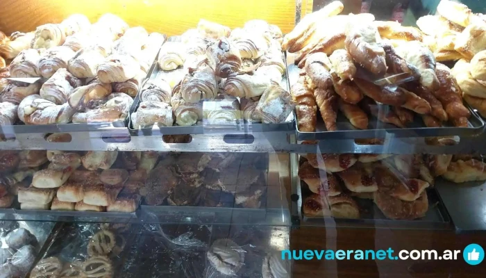 Panaderia La Moderna -  Donde - Colón