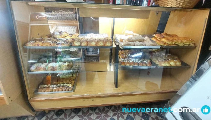 Panaderia La Nueva De Adrian Barrera Ambiente - Marcos Juárez