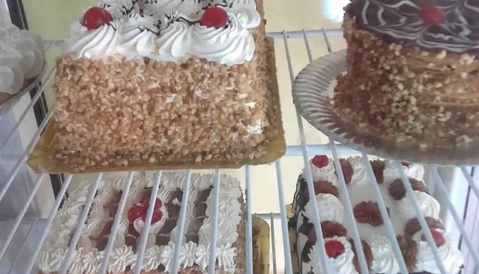 Panaderia Las Palmeras Pastel - Fontana