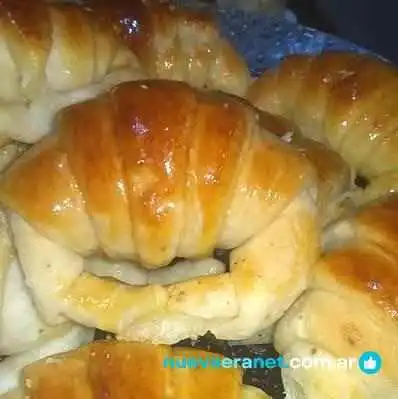 Panaderia Lo Del Pana Comida Y Bebida - El Calafate