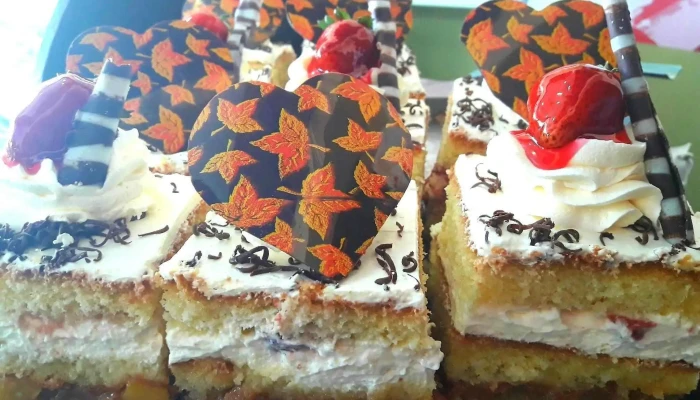 Panaderia Lorenzo -  Comida Y Bebida - Puerto Madryn