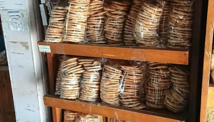 Panaderia Los Hermanitos -  Vitrina - Rafaela