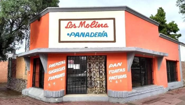Panadería Los Molina - Rivadavia