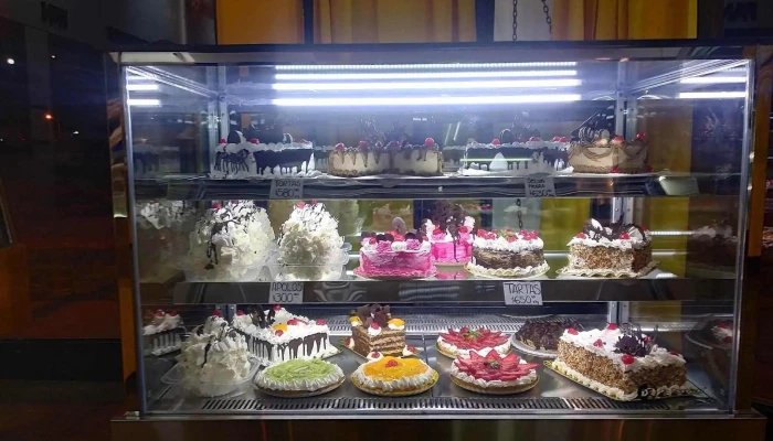 Panaderia Lujan Vitrina - Las Heras