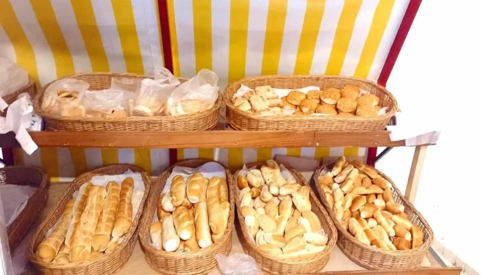 Panaderia Nelly -  Comida Y Bebida - Rivadavia