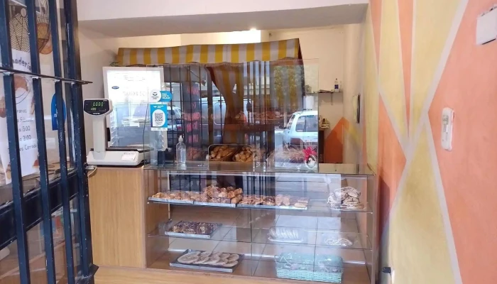 Panaderia Nelly -  Vitrina - Rivadavia