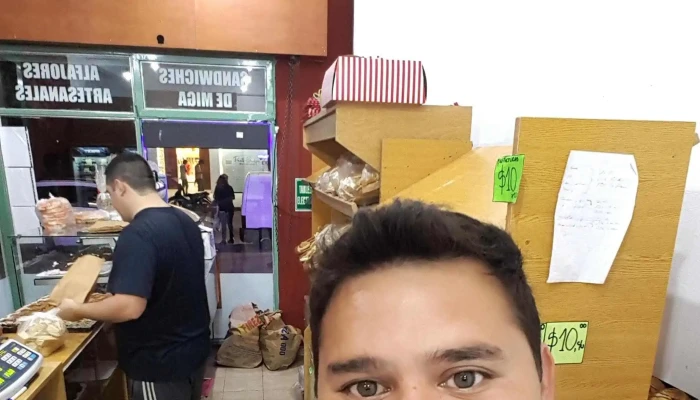 Panaderia Pan De Azucar -  Horario - Abu