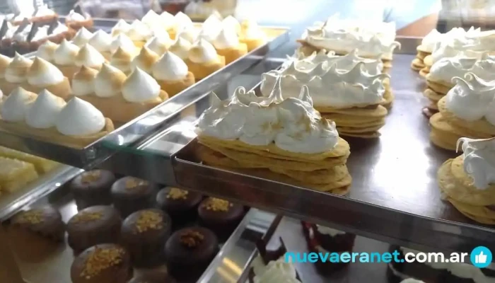 Panaderia Panes I Mas -  Comida Y Bebida - Córdoba