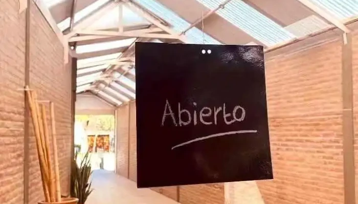 Panaderia Patisserie Bolleria Don Camilo Videos - Carlos Pellegrini