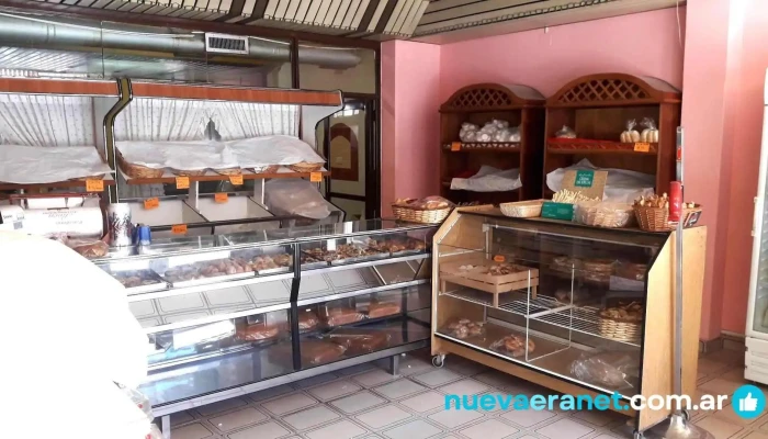 Panaderia Roca Vitrina - Gral. Roca