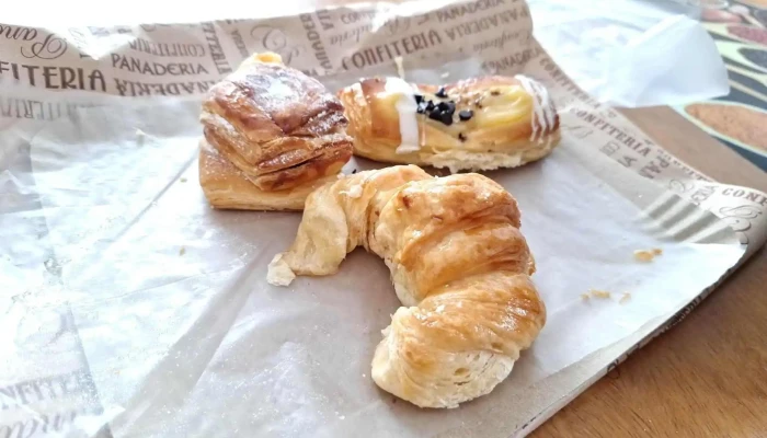 Panaderia Rosa Del Sur Comida Y Bebida - El Calafate
