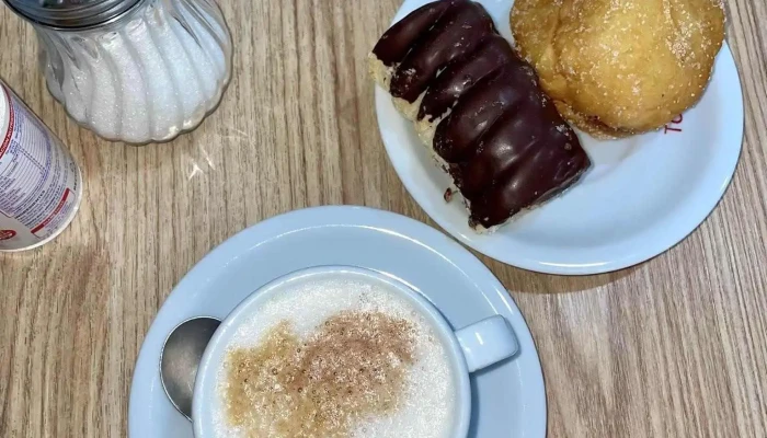 Panaderia Tobias Confiteria Comida Y Bebida - Cdad. Autónoma de Buenos Aires
