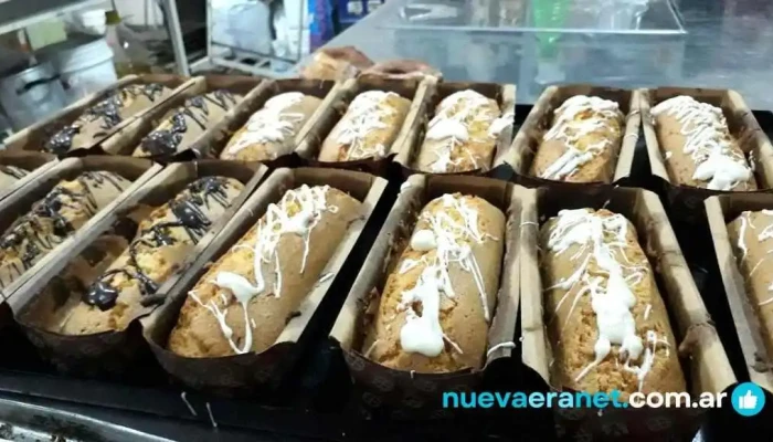 Panaderia Tres Sabores -  Comida Y Bebida - Paraná