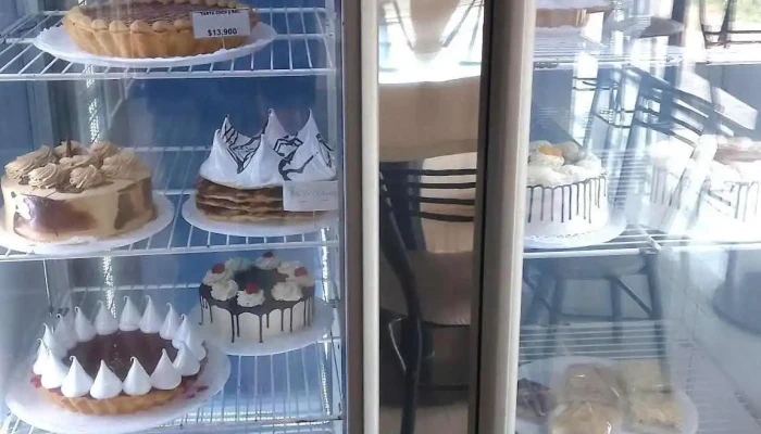 Panaderia Tronador Matienzo Vitrina - Córdoba