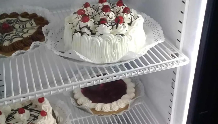 Panaderia Tu Pan Comida Y Bebida - Chimbas