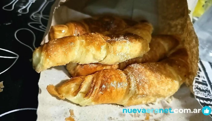 Panaderia Virgen De La Carrodilla -  Comida Y Bebida - Godoy Cruz