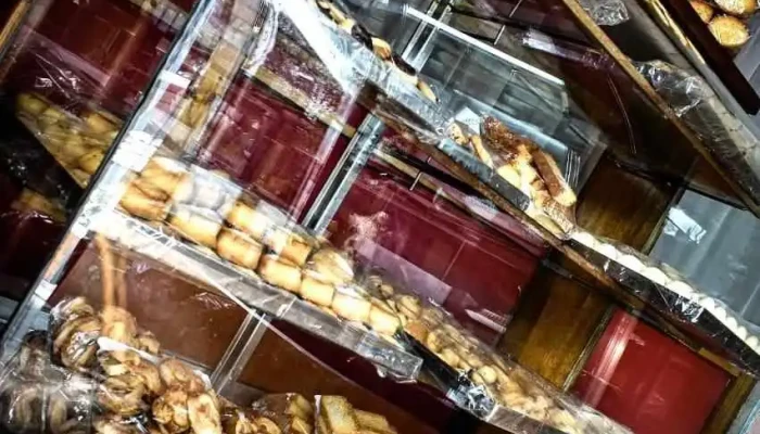 Panaderia Y Confiteria Amanecer Ambiente - Godoy Cruz