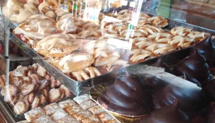 Panaderia Y Confiteria Amanecer Fotos - Godoy Cruz