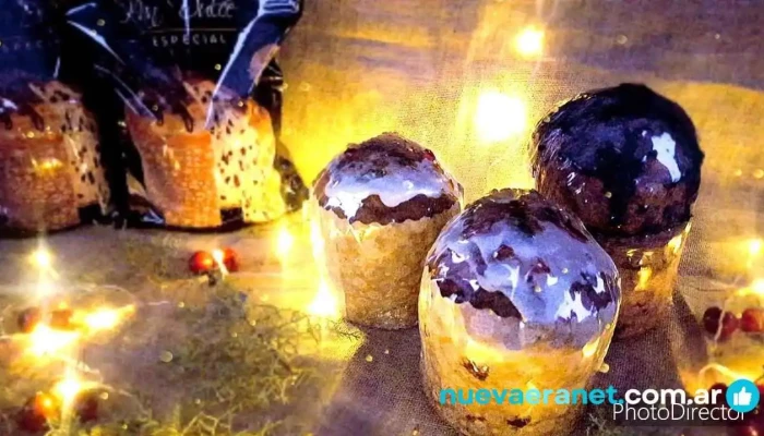 Panaderia Y Confiteria Artesanal La Aldea Pastel - Santa Lucía