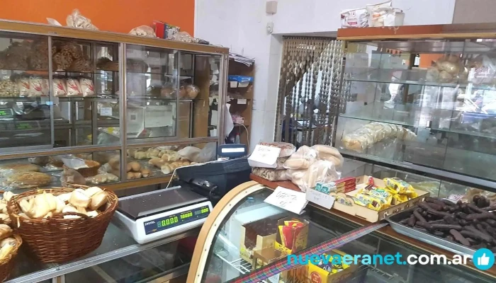 Panaderia Y Confiteria Candy Ambiente - Coronel Moldes