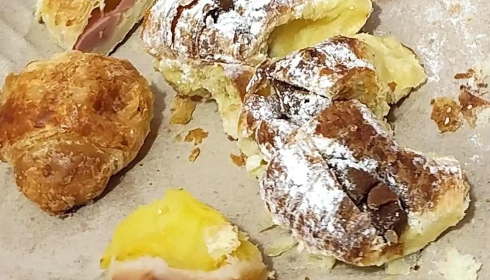 Panaderia Y Confiteria Cerritos Croissant - Río Gallegos