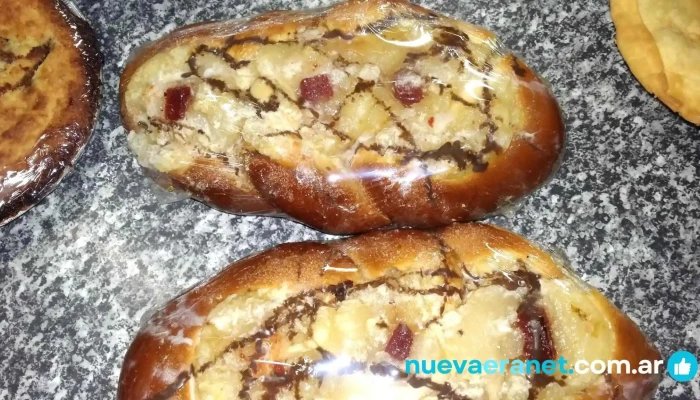 Panaderia Y Confiteria Distincion Santa Fe Del Propietario - Santa Fe de la Vera Cruz