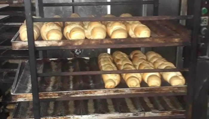 Panaderia Y Confiteria Dulzuras Ambiente - Gral. Pico
