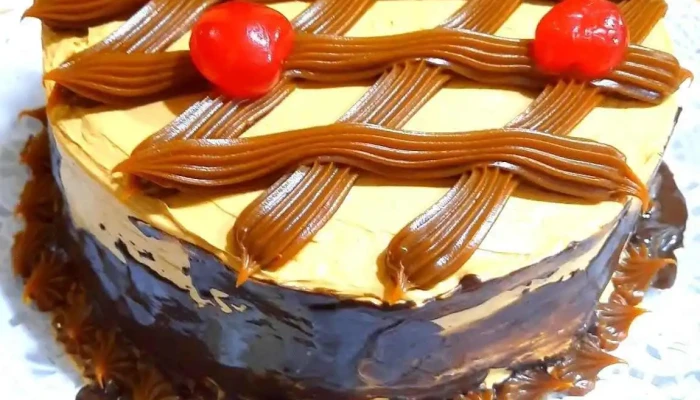 Panaderia Y Confiteria El Pastelero Comida Y Bebida - Mercedes
