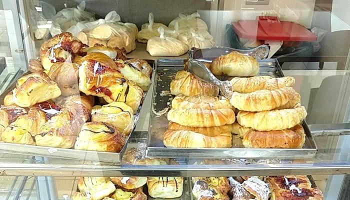Panaderia Y Confiteria El Principito Videos - Concordia