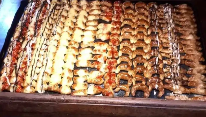 Panaderia Y Confiteria Family Comida Y Bebida - Resistencia