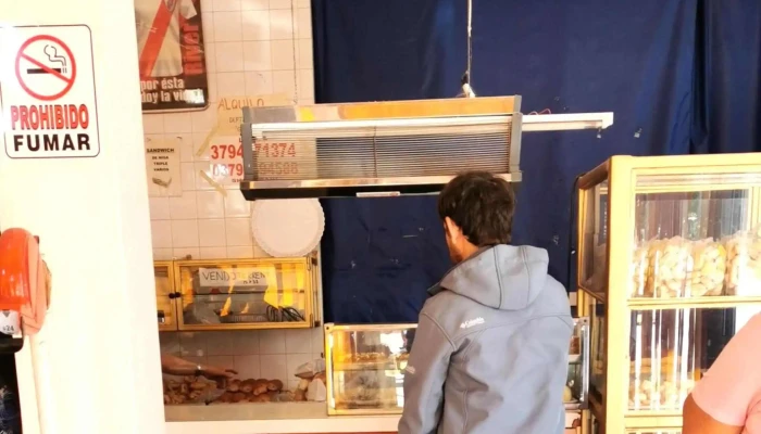 Panaderia Y Confiteria Gabriela Abierto Ahora - Paso de la Patria