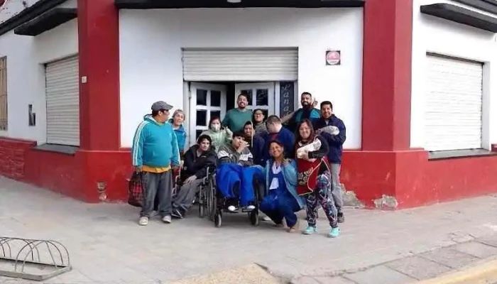 Panaderia Y Confiteria la Colonia - Cinco Saltos