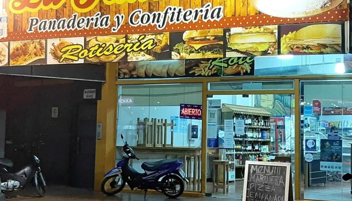 Panadería y Confitería La Familia - Posadas