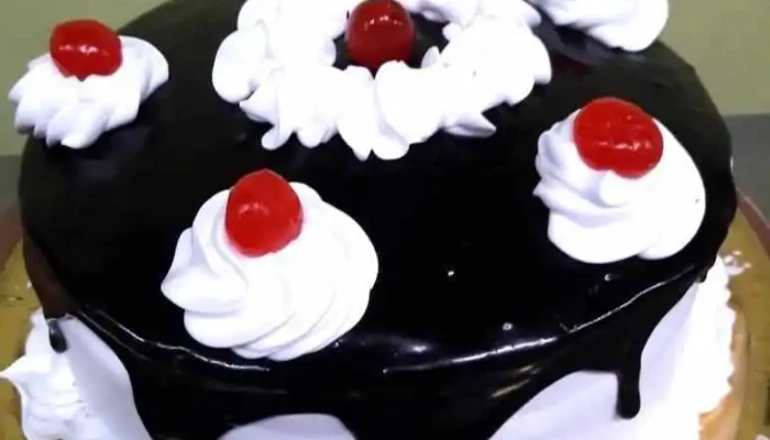 Panaderia Y Confiteria La Reina Del Propietario - Gdor. Roca