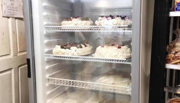 Panaderia Y Confiteria La Reina Fabrica De Alfajores -  Ambiente - Gualeguaychú
