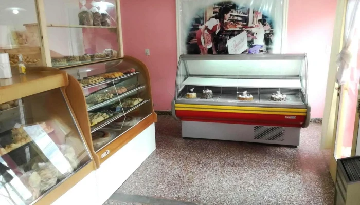 Panaderia Y Confiteria La Union Ambiente - Gral. Conesa