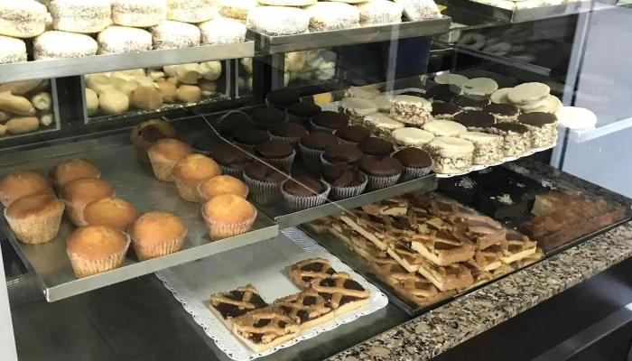 Panaderia Y Confiteria Panea -  Abierto Ahora - Posadas