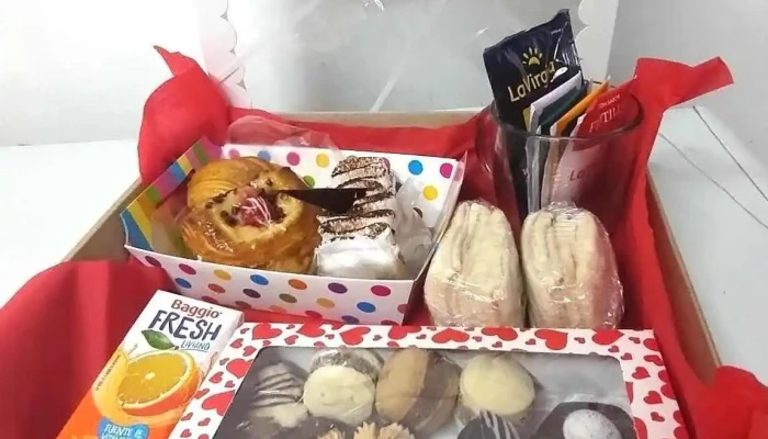 Panaderia Y Confiteria Rivadavia Del Propietario - Mendoza