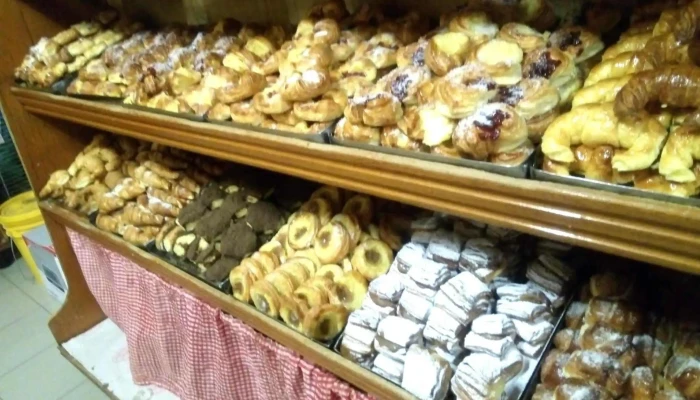 Panaderia Y Confiteria San Carlos Ambiente - Concepción del Uruguay