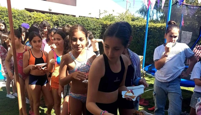 Panaderia Y Confiteria San Miguel Abierto Ahora - Las Heras