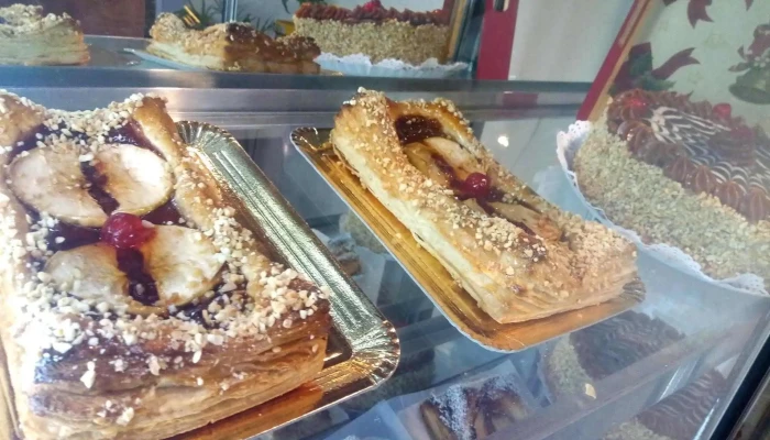 Panaderia Y Confiteria Santa Rita Comida Y Bebida - C1233abt