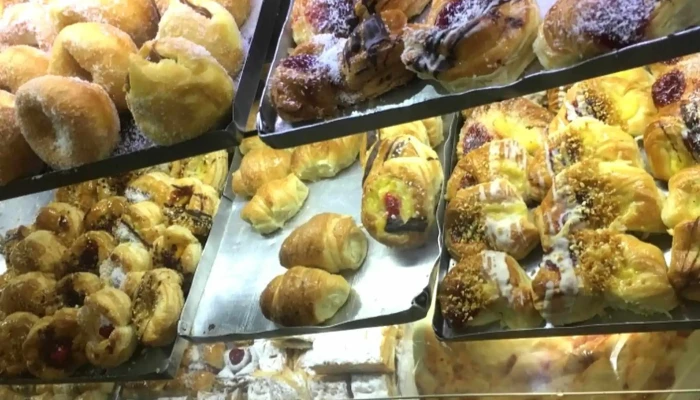 Panaderia Y Confiteria Selecta -    Venta Y Distribucion De Pan Videos - Puerto Madryn
