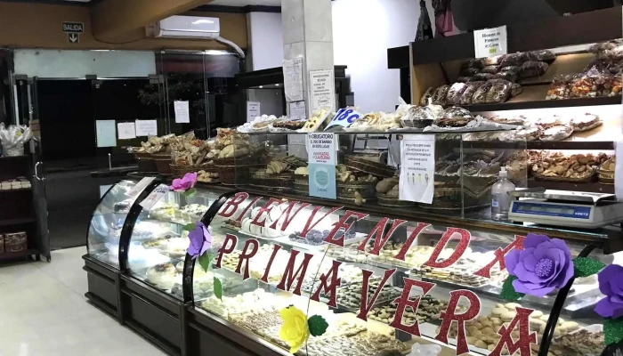 Panaderia Y Confiteria Tacuari Fotos - Posadas
