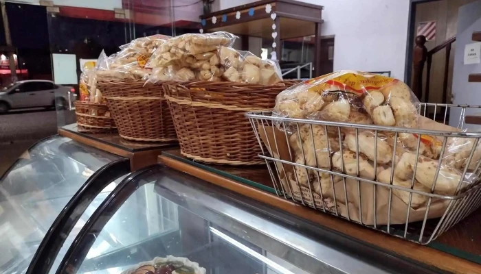 Panaderia Y Confiteria Tacuari Pastel - Posadas